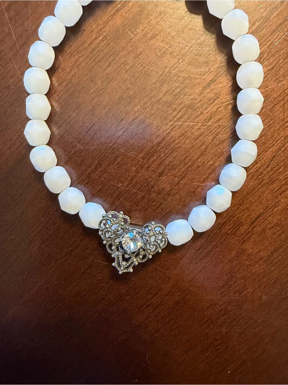 Sabika White Beaded Bracelet with Delicate Heart Charm